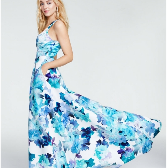 Jump Juniors' Deep V-Neck Cutout-Back Gown - Picture 3 of 4